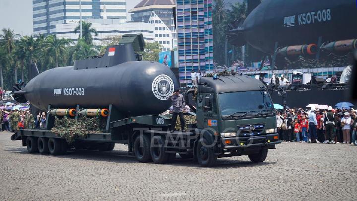kapal selam otonom KSOT-008
